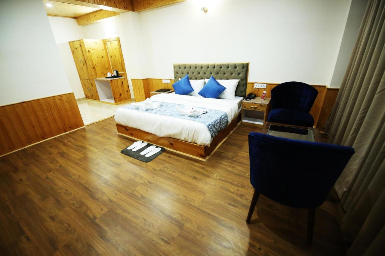 Blossom Hill Retreat Hotel Manāli Екстериор снимка